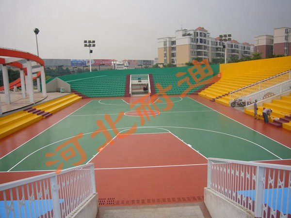 聚氨酯運動球場地坪